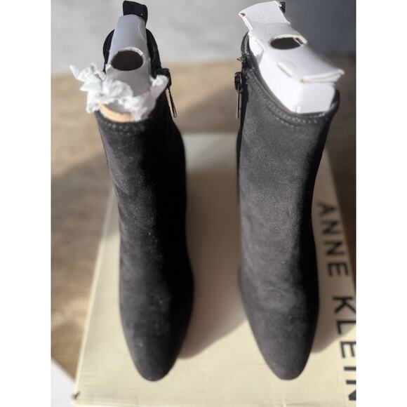 New Anne Klein Akviki Black‎ Suede Wedge Boot 6.5 - Picture 3 of 8